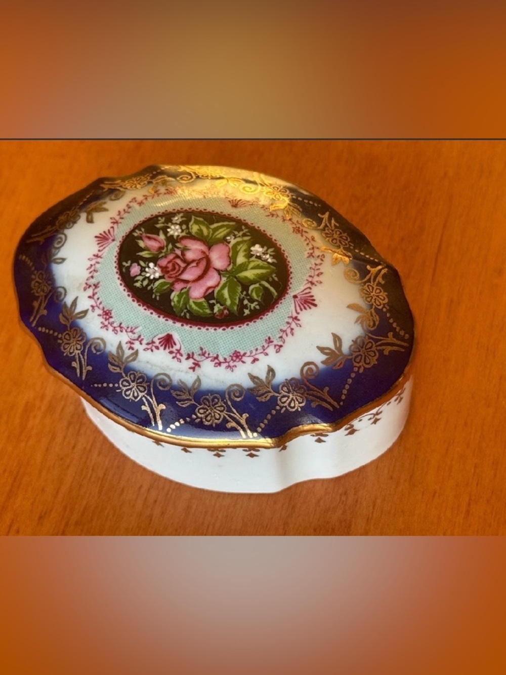 Vintage Porcelain 🚨BOGO 50% OFF - Floral Trinket Jewelry Box w Pink Rose Motif - Picture 1 of 4